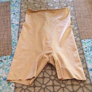 Spanx High-waisted Mid Thigh Shaping Shorts